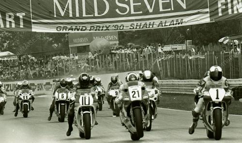 KL17_240390_GRAND_PRIX