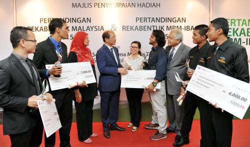KL17_24032016_MRM