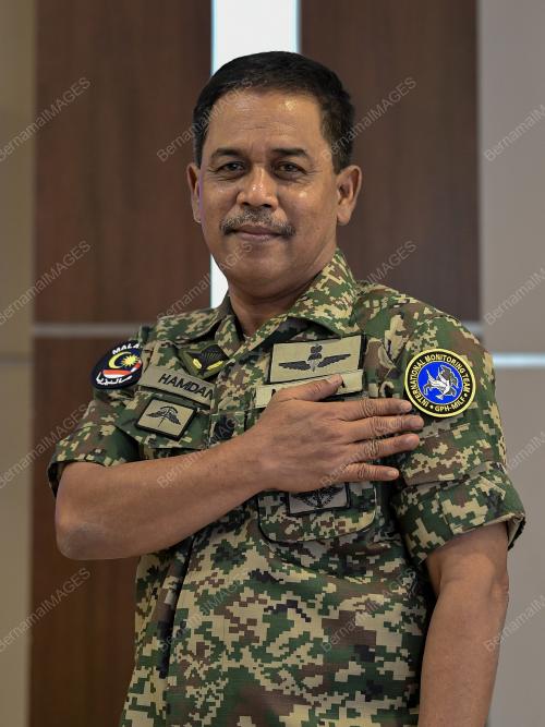 MEJAR JENERAL DATUK HAMDAN ISMAIL
