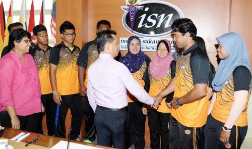 KL17_24042015_CDM_ATLET