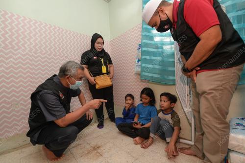 DATUK DR MOHD DAUD BAKAR