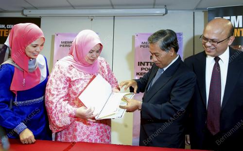 KL17_24092013_MOU