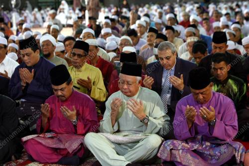 KL17_24102014_BACAAN_YASIN