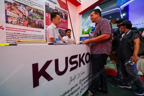 PROGRAM DUA TAHUN KERAJAAN MADANI