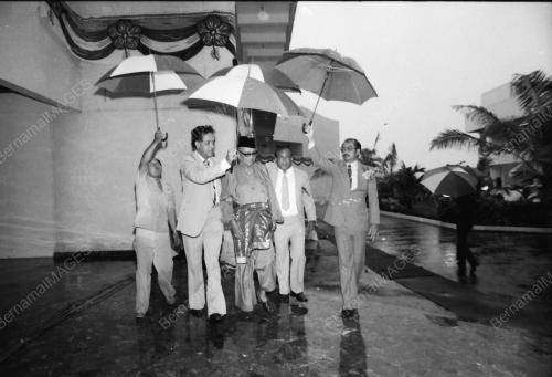 TUNKU ABDUL RAHMAN LANCAR BANGUNAN