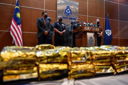 DATUK AYOB KHAN MYDIN PITCHAY