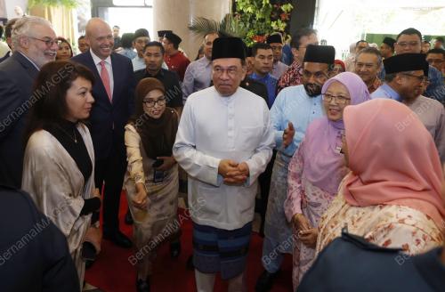 DATUK SERI ANWAR IBRAHIM