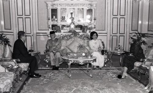 YANG DI-PERTUAN AGONG