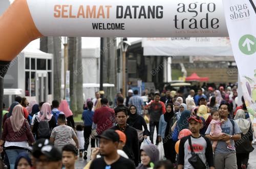 KL17_25112018_MAHA_BN201811214300
