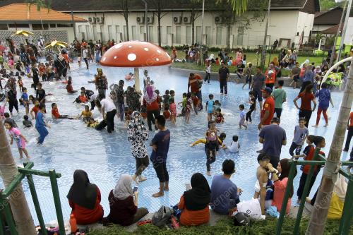 TINJAUAN TAMAN TASIK TITIWANGSA