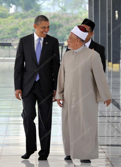 KL17_27042014_OBAMA_MASJID