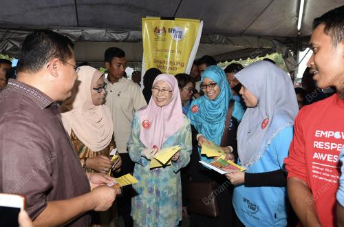 KL17_27052018_AZIZAH_BN201805269399