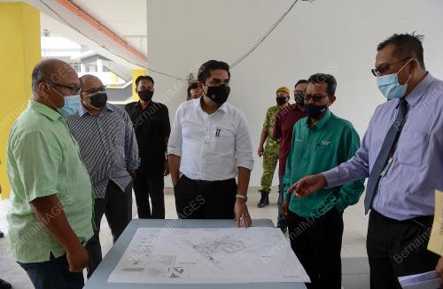 DR MOHD RADZI MD JIDIN
