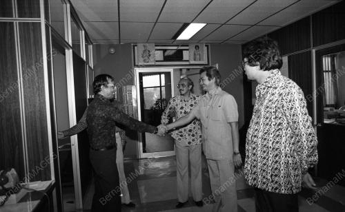 KL17_28012015_PENGERUSI_LAWAT