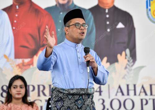 DATUK SERI AMIRUDDIN SHARI