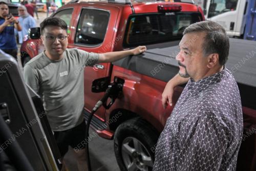 DATUK SERI AMIR HAMZAH AZIZAN
