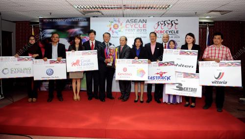 KL17_28102015_DBKL_PIALA