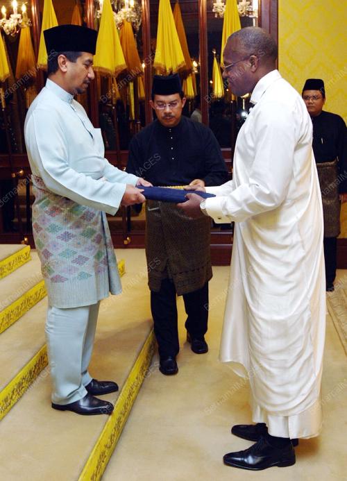 TUANKU MIZAN ZAINAL ABIDIN