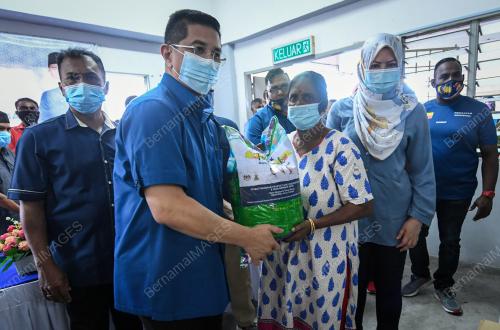 DATUK SERI MOHAMED AZMIN ALI