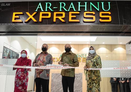DATUK SERI MEER SADIK HABIB