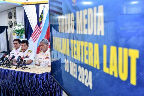 LAKSAMANA TAN SRI ABDUL RAHMAN AYUB