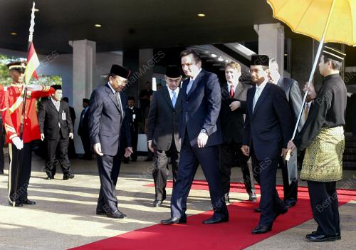 TUANKU MIZAN ZAINAL ABIDIN