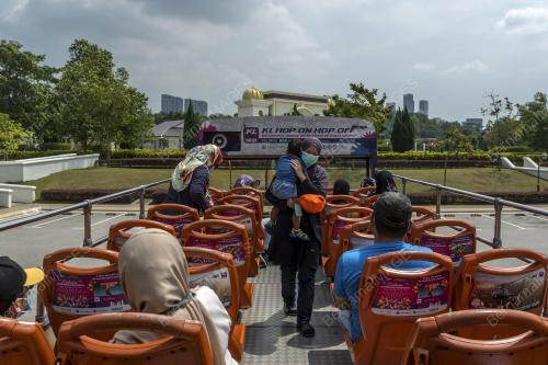 AKTIVITI PELANCONGAN SEKITAR IBU KOTA