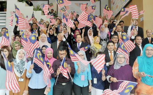 KL17_30082016_MERDEKA_SME