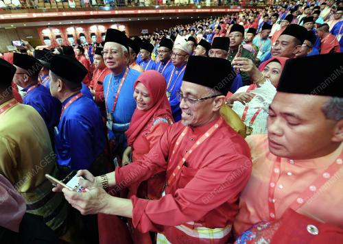 KL17_30092018_UMNO