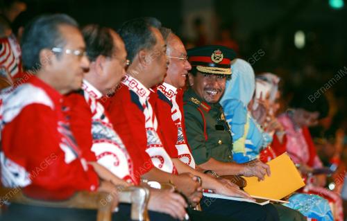 TUANKU MIZAN ZAINAL ABIDIN