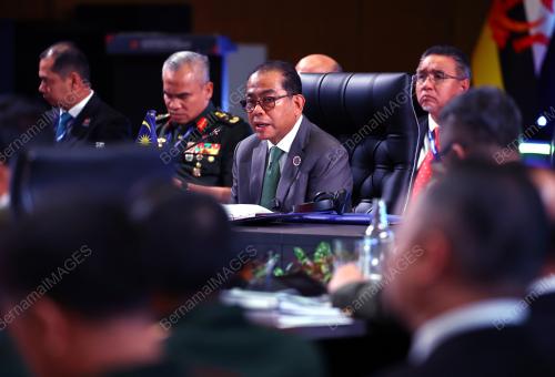 MESYUARAT MENTERI-MENTERI PERTAHANAN ASEAN KE 19