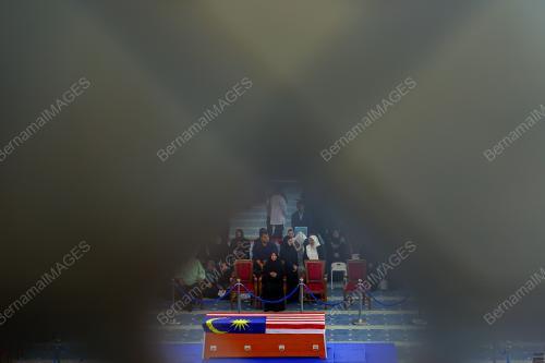 ALLAHYARHAM TUN ABDULLAH AHMAD BADAWI