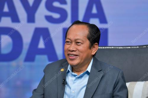 DATUK SERI AHMAD MASLAN