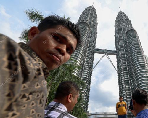 TINJAUAN CUTI UMUM TAHUN BARU 2023