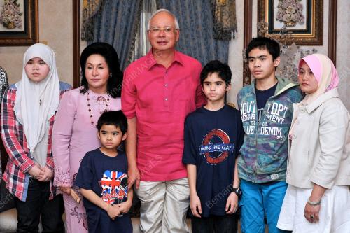DATUK SERI NAJIB TUN RAZAK