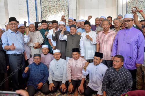 SOLAT HAJAT SEMPENA UPACARA ANGKAT SUMPAH PERDANA MENTERI KE 8