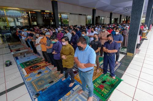 SOLAT TANPA PENJARAKAN FIZIKAL