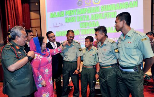 KL18_01082013_ROSMAH_ATM