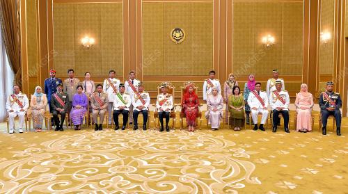 KL18_01102013_AGONG