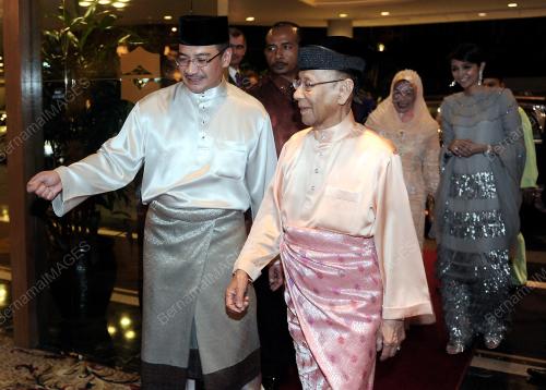 KL18_01122012_PERKAHWINAN