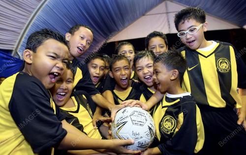 PROGRAM SORAKAN GEMA CAHAYA