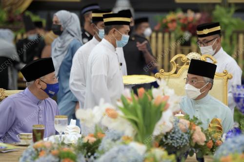 AL-SULTAN ABDULLAH RI'AYATUDDIN AL-MUSTAFA BILLAH SHAH
