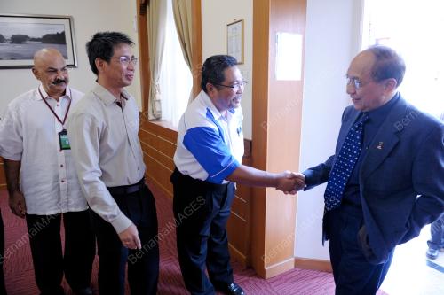 KL18_02072012_RAIS