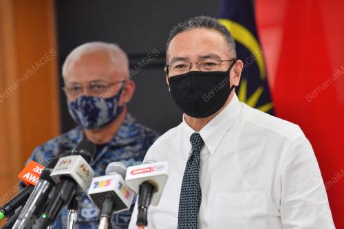 DATUK SERI HISHAMMUDDIN TUN HUSSEIN