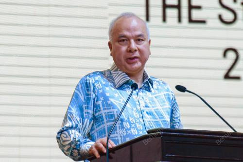 SULTAN PERAK SULTAN NAZRIN SHAH