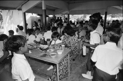 SEKOLAH