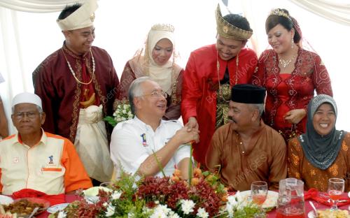 MOHD NAJIB TUN ABDUL RAZAK