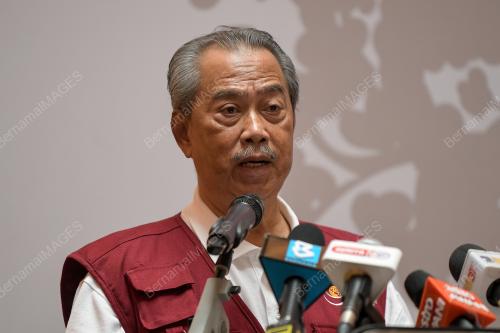 TAN SRI MUHYIDDIN YASSIN