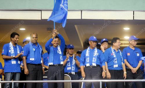 KL18_03062012_TPM_BN_WP