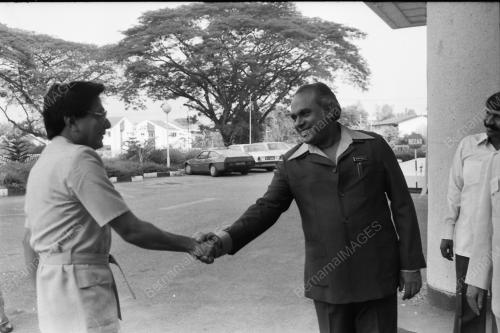 DR. MAHATHIR BIN MOHAMAD